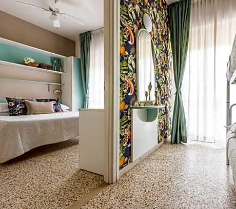 Classic Quadruple Room