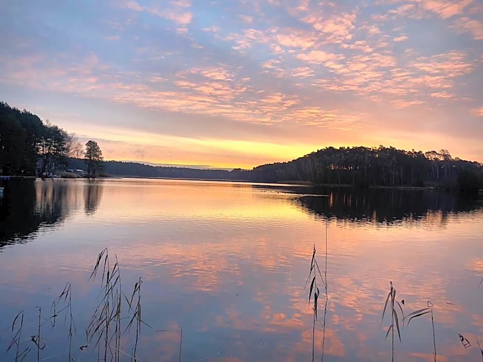 Ośrodek Wypoczynkowy "Julia" w Samociążku