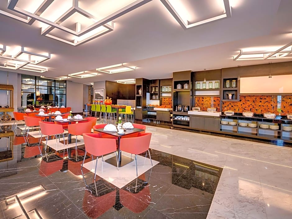 Novotel Sharjah Expo Centre