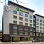 Holiday Inn Express Milwaukee Downtown By IHG