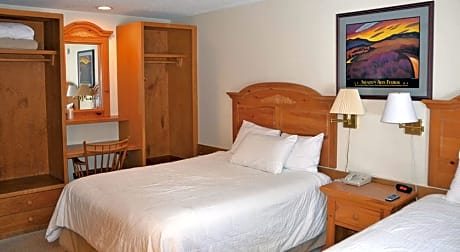Stratton Mountain Resort - Liftline Lodge