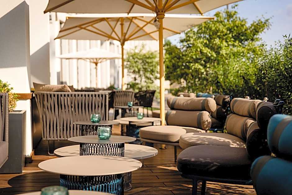 Motel One Koln-Waidmarkt