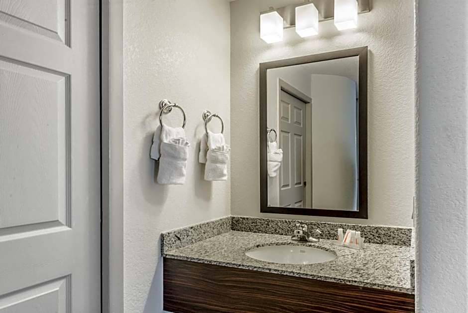 Baymont by Wyndham Pueblo