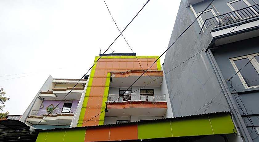 OYO 485 Marcello Residence