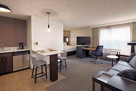 Sonesta ES Suites Reno