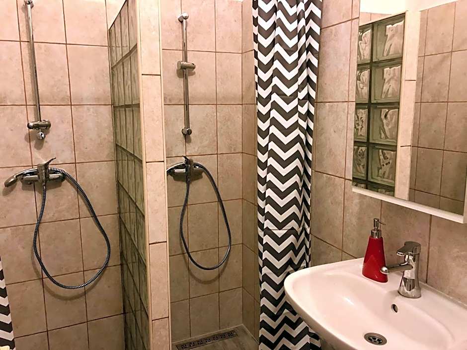 Zen Hostel by Central Market