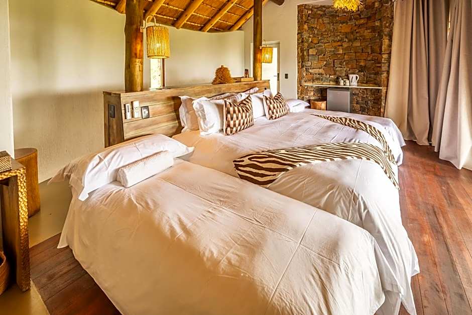 Buffalo Ridge Safari Lodge