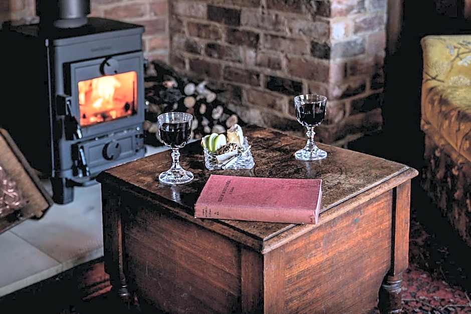 Old Bishop's Quarters