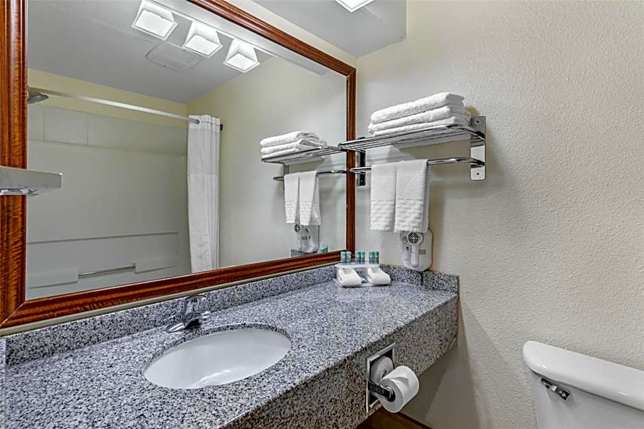 Best Western Firestone Inn & Suites