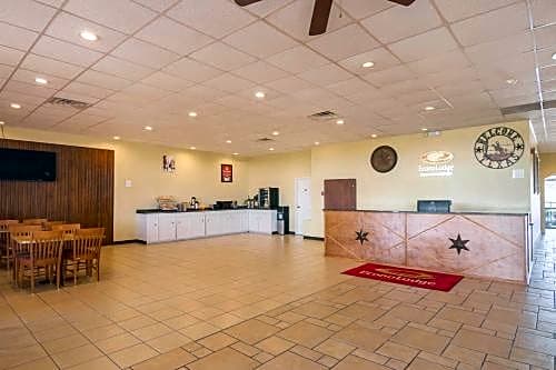 Econo Lodge Sulphur Springs I-30