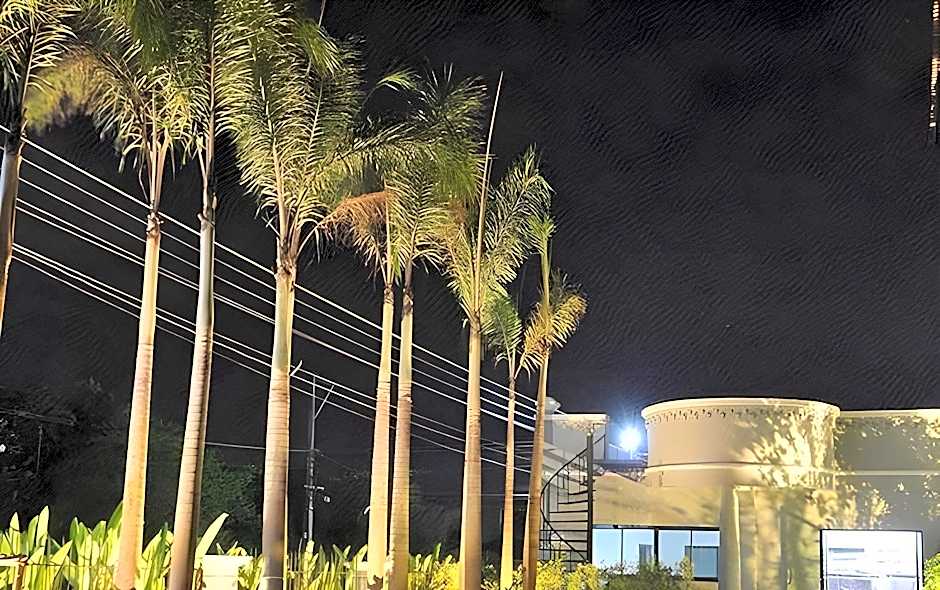 AIRBEST Gemtree Lampang Hotel