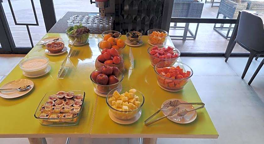 Citadines Arpora Nagoa Goa