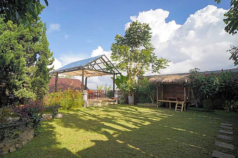 Omah Angkul Angkul Pool Villa