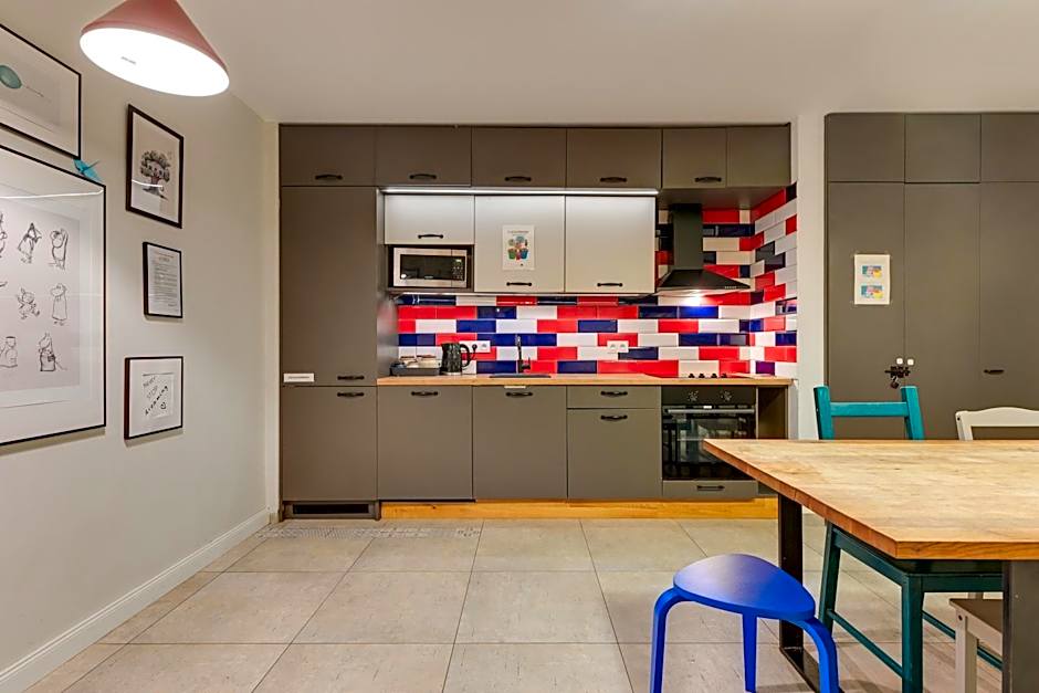 WaterLane Island Hostel&Apartments