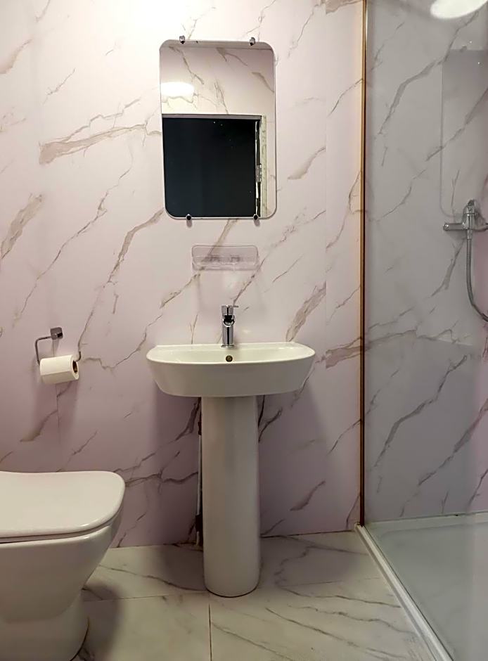 Hyde Park Court Hotel