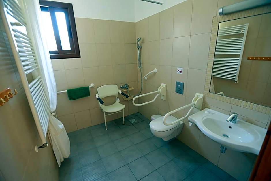 C & A Hotel Apartments