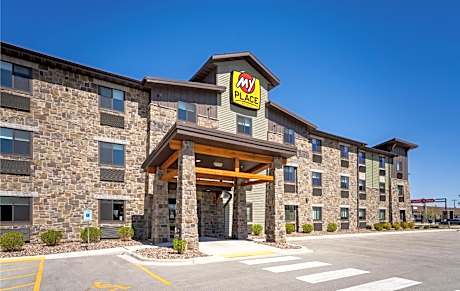 My Place Hotel Green Bay