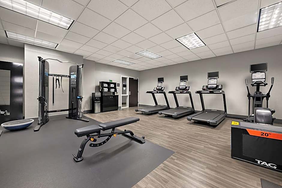 Hampton Inn By Hilton Birmingham Leeds