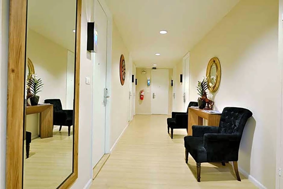 iCheck inn Residence Sukhumvit 1