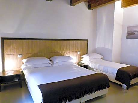 Triple Room with Disabled Access