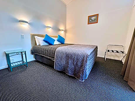 One Bedroom Family Suite