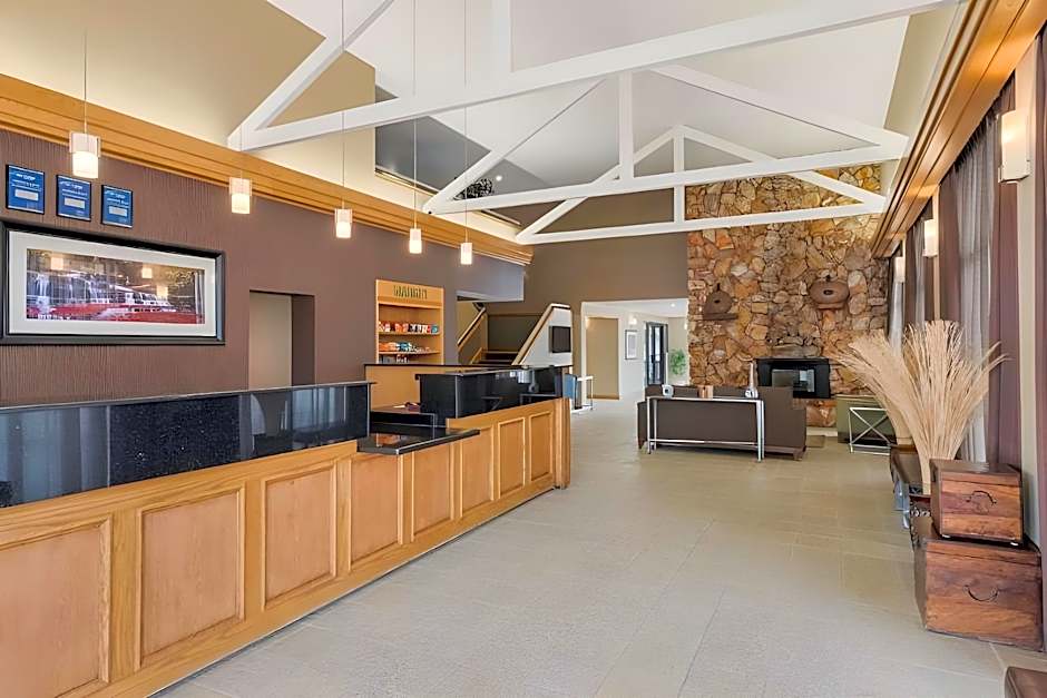 Best Western Town And Country Inn