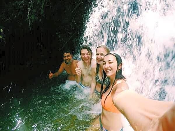 ORANGUTANTREKSUMATRA & LOVELY JUNGLE LODGE only book IF you are treking with us