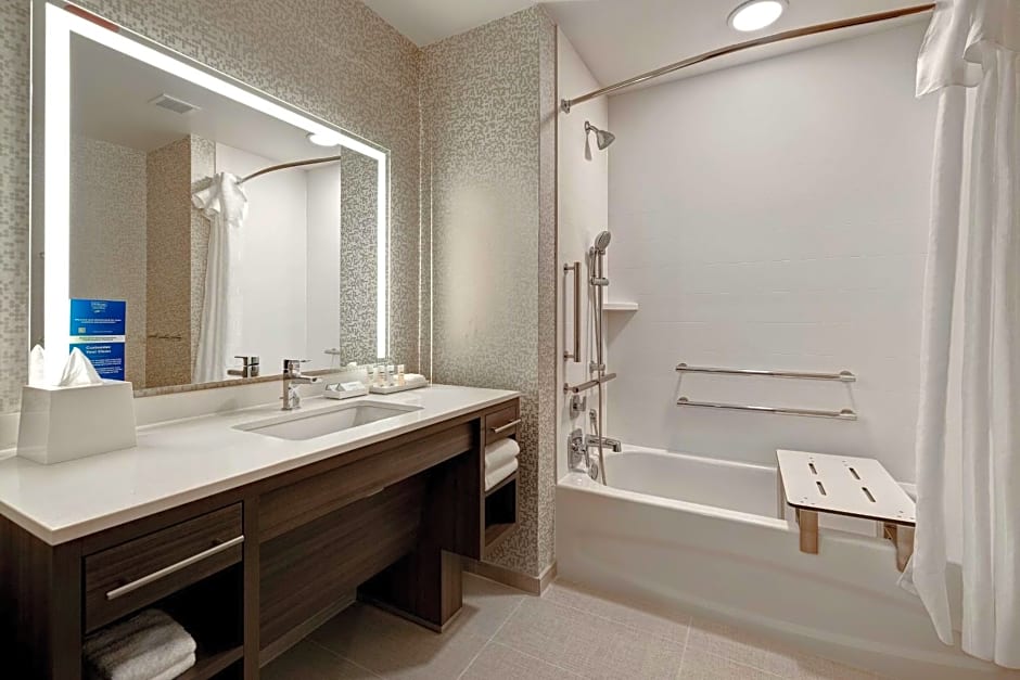 Home2 Suites By Hilton Lincolnshire Chicago, IL