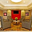 Holiday Inn Express & Suites Springfield By IHG