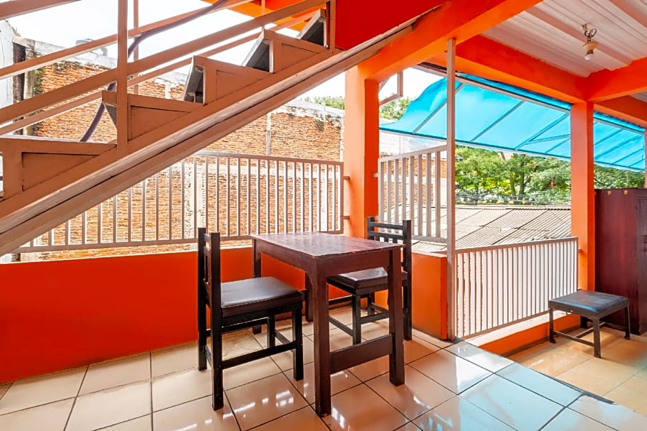 OYO 2562 Pondok Tajlibu Syifa Syariah