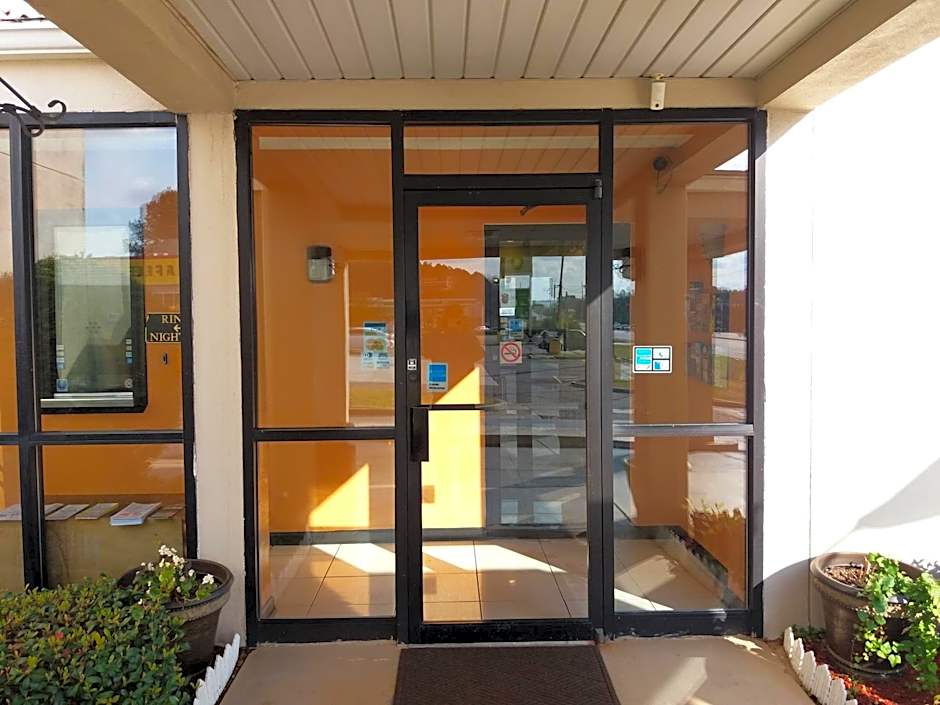 Zainee Inc Budgetel Inn and Suites