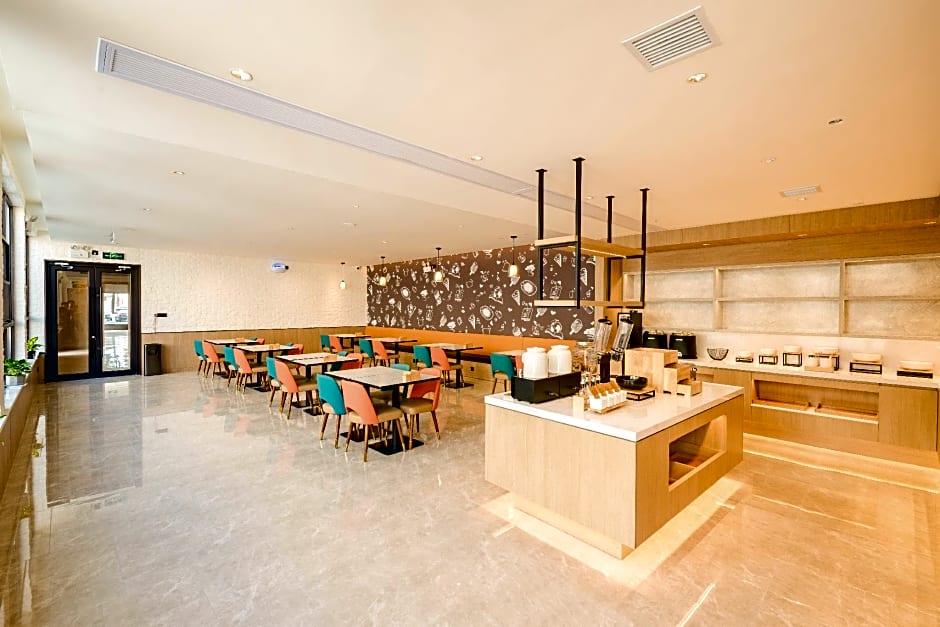 Hanting Hotel Xinyang Xi County