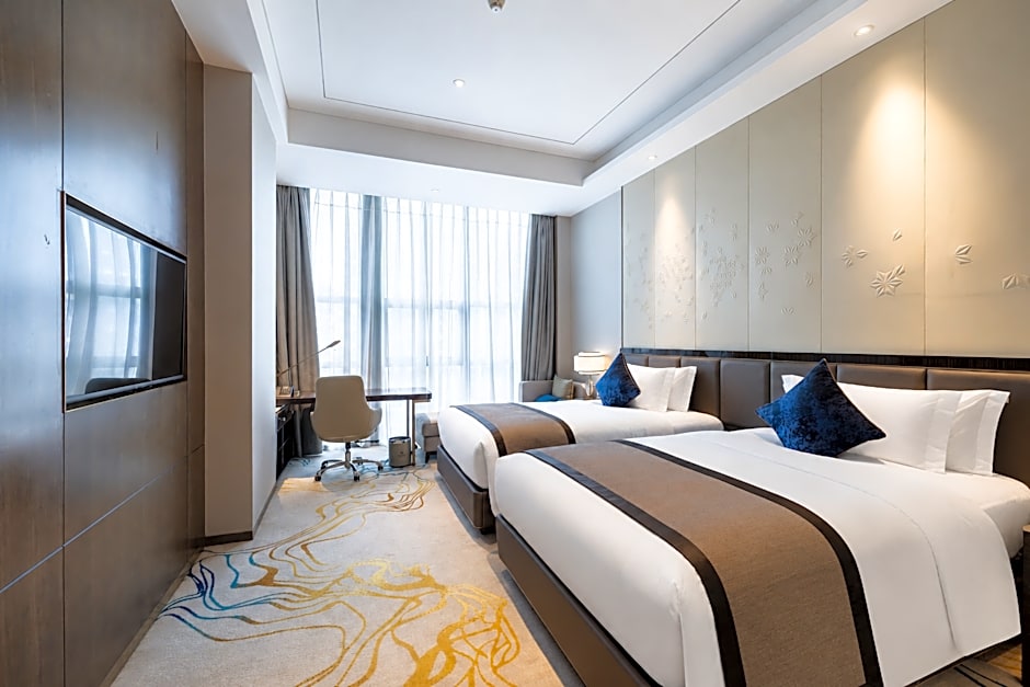 ANTHEA HOTEL