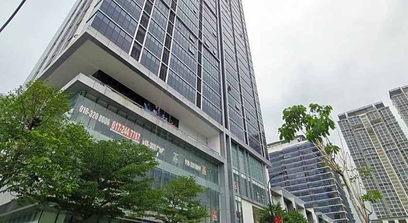 Pavilion 2 Revo l Rooftop Swimming Pool LS15