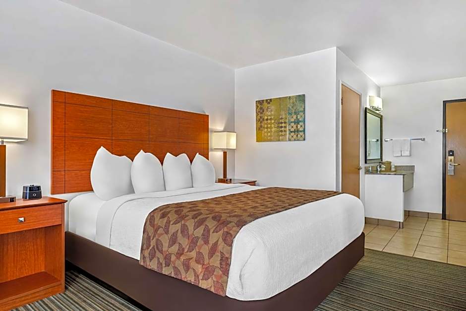 Best Western Liberty Inn