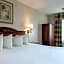 Studio City Court Yard Hotel