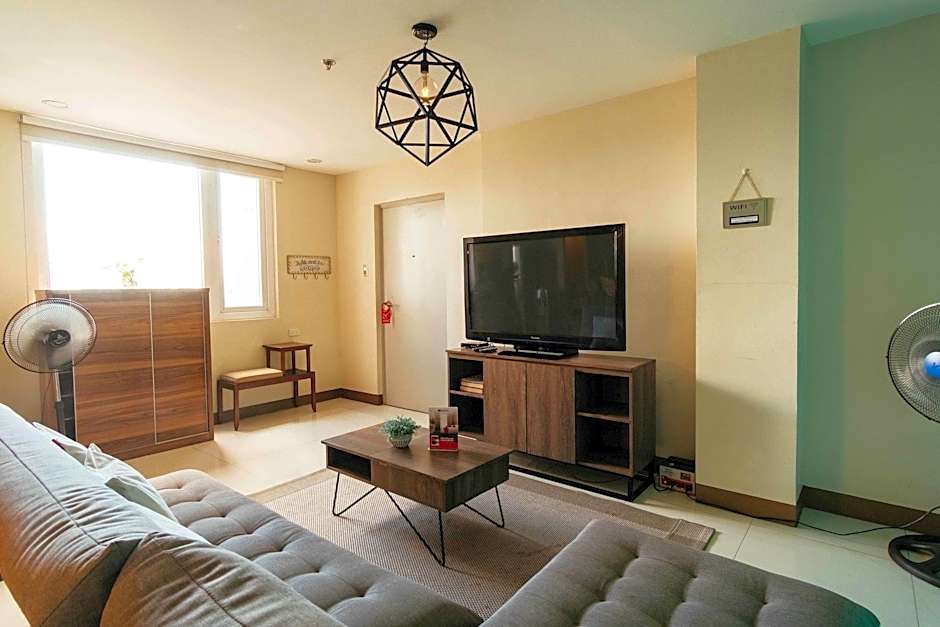 RedDoorz Plus at Kamuning Quezon City