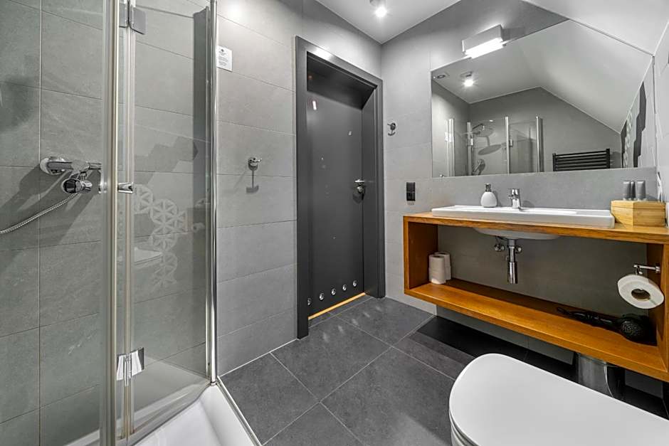 WILLA JAROSTA & SPA, reception, free parking, early check-in