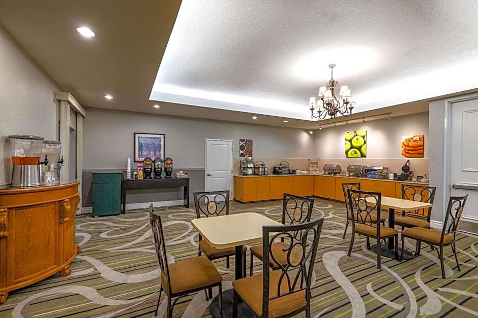 La Quinta Inn & Suites by Wyndham Loveland/Estes Park