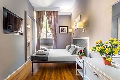 Triple Room with Garden View