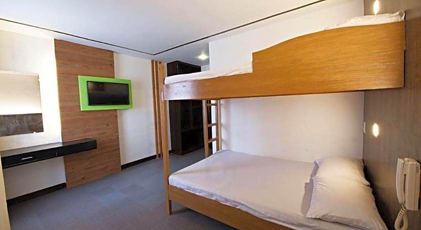 Hotel Henrico  Kisad