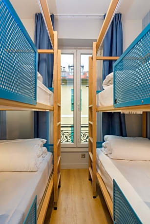Bed in 4 Bed Female Dormitory with Private Bathroom