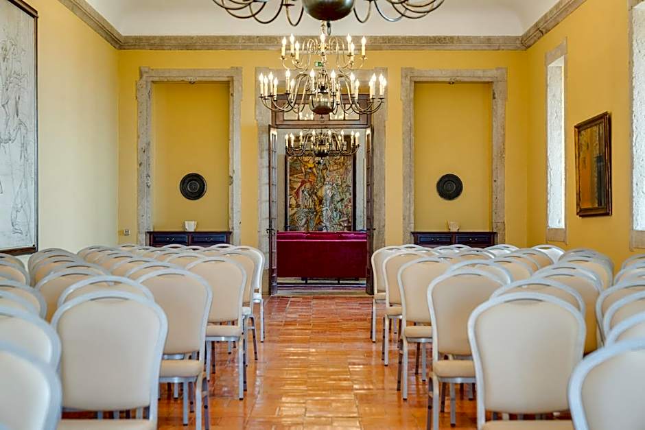 Pousada Castelo de Palmela - Historic Hotel