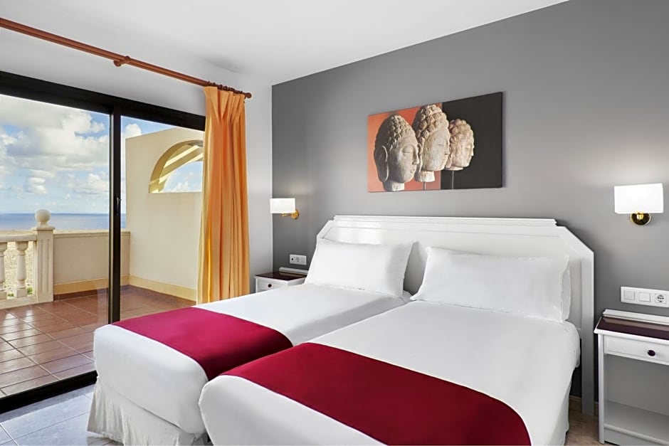 Elba Lucia Sport & Suite Hotel