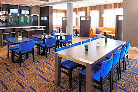 Courtyard by Marriott Houston North/Shenandoah