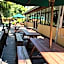 Cresta Riley's Hotel