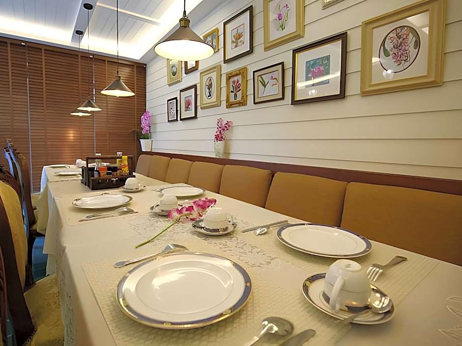 The Orchid House 153