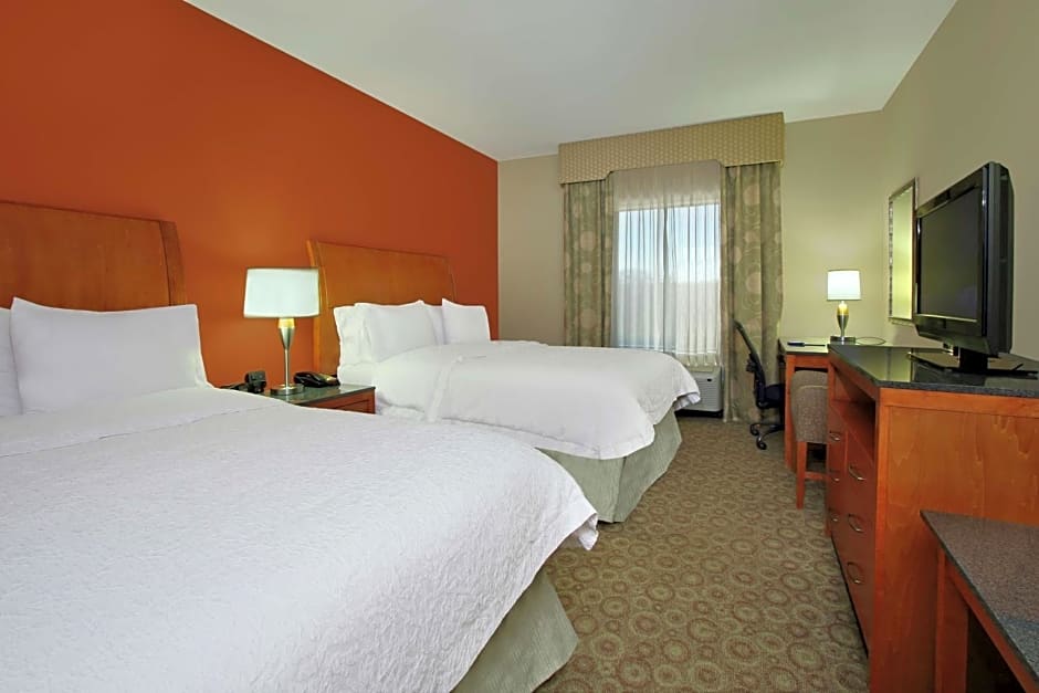 Hampton Inn By Hilton & Suites Buffalo