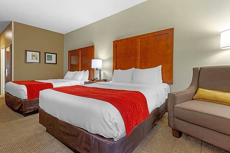 Comfort Inn & Suites Lenoir Hwy 321 Northern Foothills