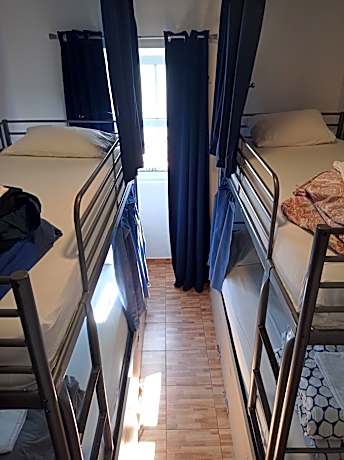 Bed in 4-Bed Mixed Dormitory Room